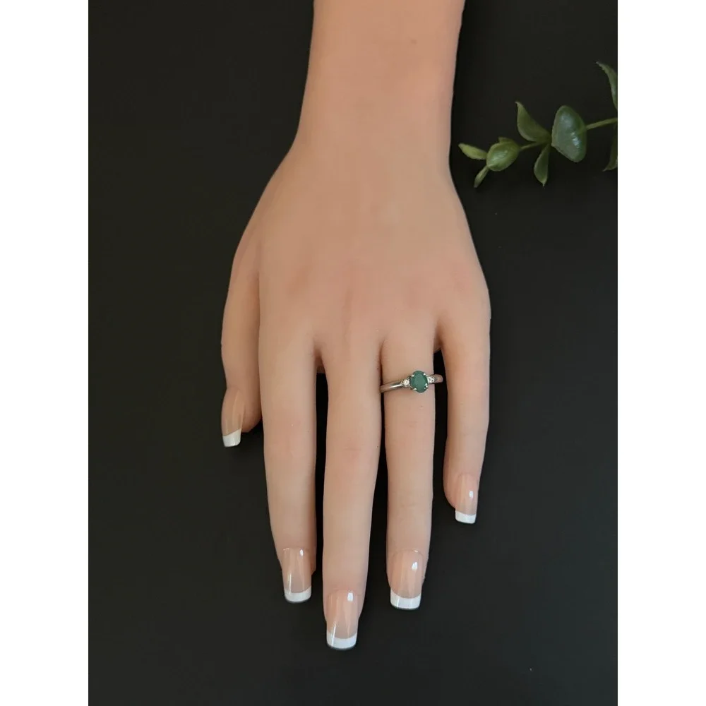 Sterling Silver Oval Green Emerald Three Stone Accent Ring Size 8.5 925 Hallmark
